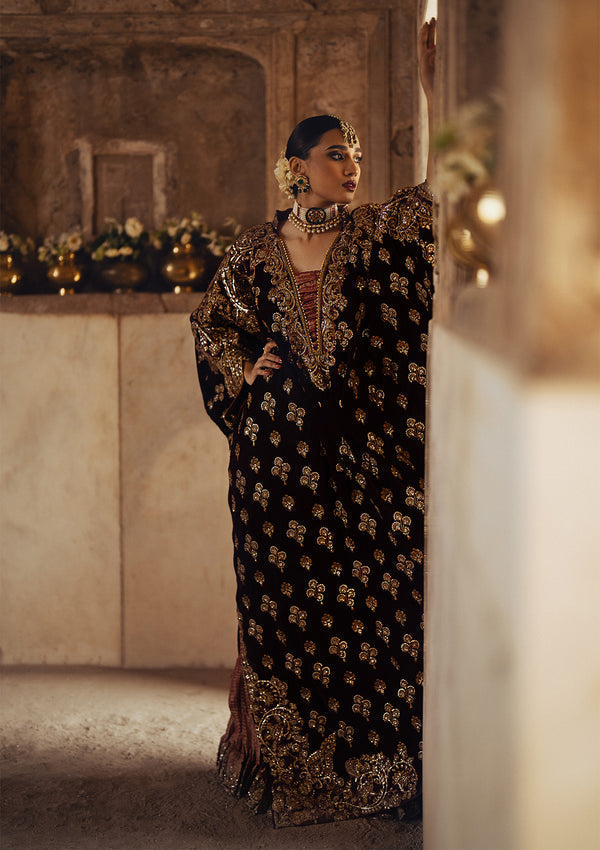 Aik Atelier | Dastoor Velvet 24 | DASTOOR - LOOK 03 - Ladies Clothes - Maria Faisal