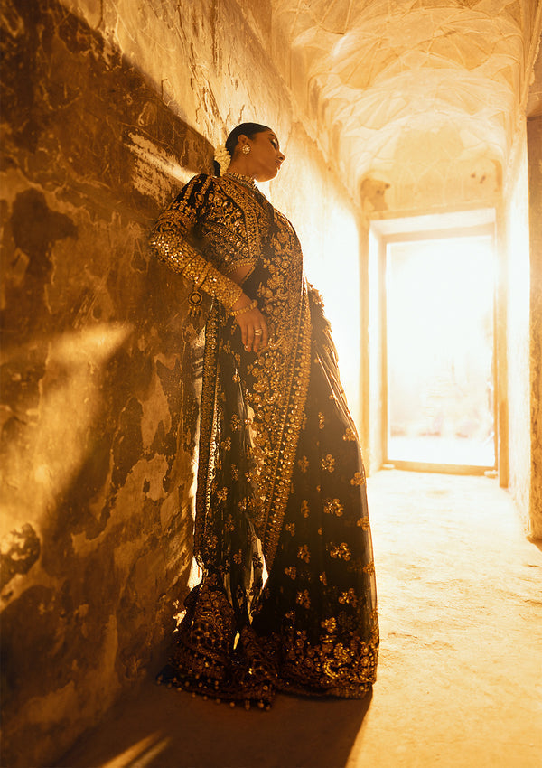 Aik Atelier | Dastoor Velvet 24 | DASTOOR - LOOK 04 - Ladies Clothes - Maria Faisal