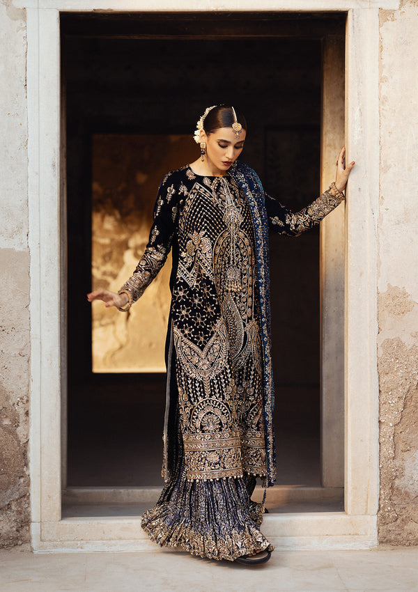 Aik Atelier | Dastoor Velvet 24 | DASTOOR - LOOK 07 - Ladies Clothes - Maria Faisal