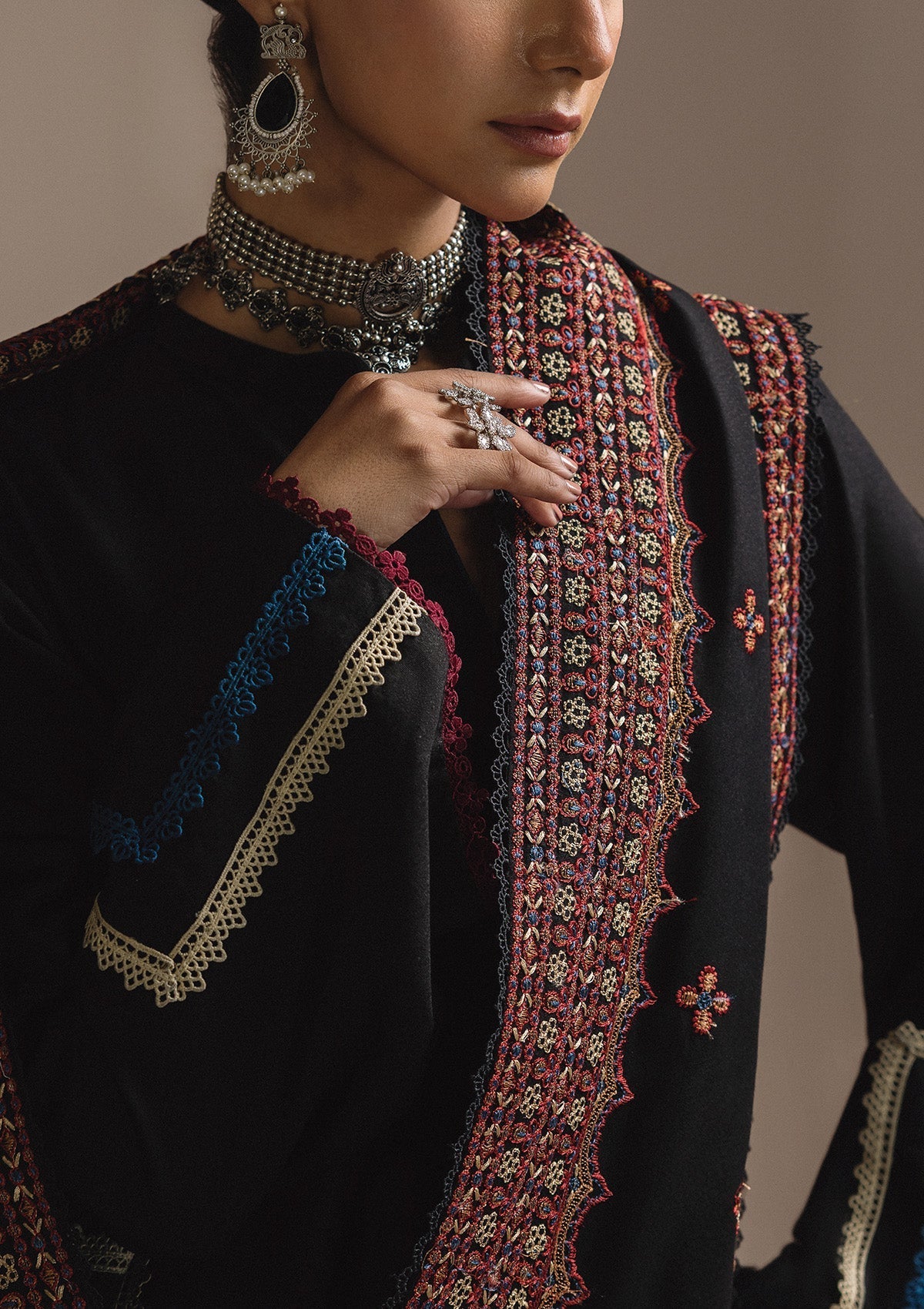 Aik Atelier | Aik Roz Karandi 25 | LOOK 02 - Luxury Dress - available at Maria Faisal in UK and USA.