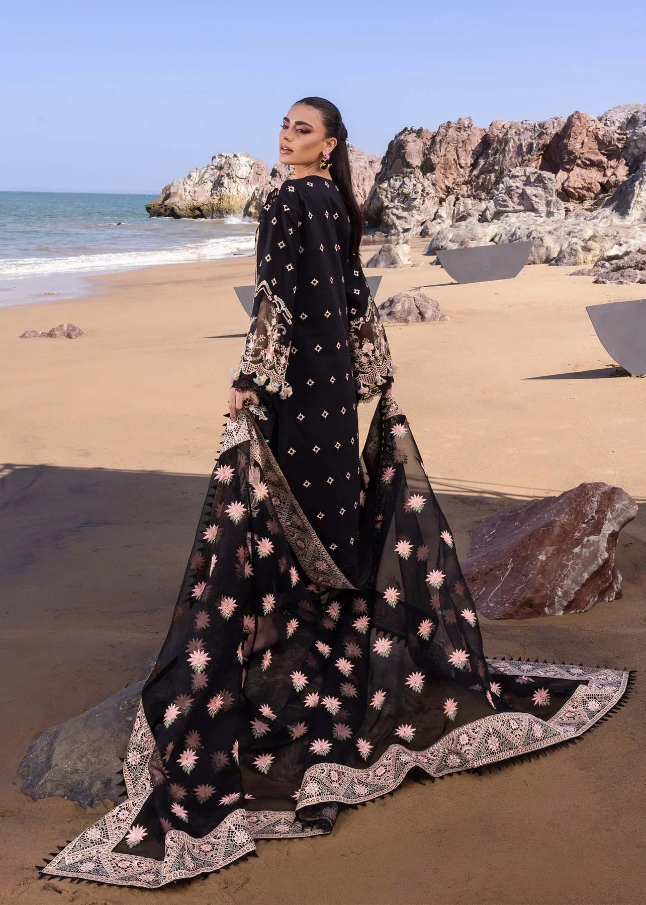 Akbar Aslam | Oasis Lawn 24 | Iris - Pakistani Dress - Maria Faisal