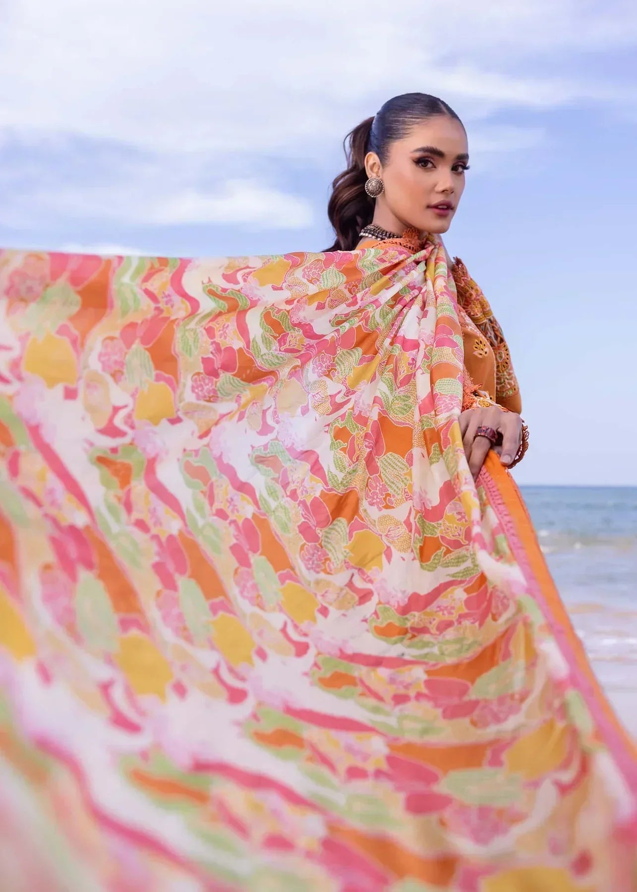 Akbar Aslam | Oasis Lawn 24 | Calla Lily - Pakistani Dress - Maria Faisal