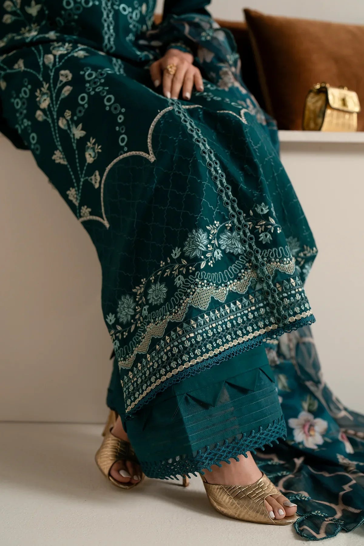 Azzal | Aghaaz Luxury Lawn | Mehr - Pakistani Dress