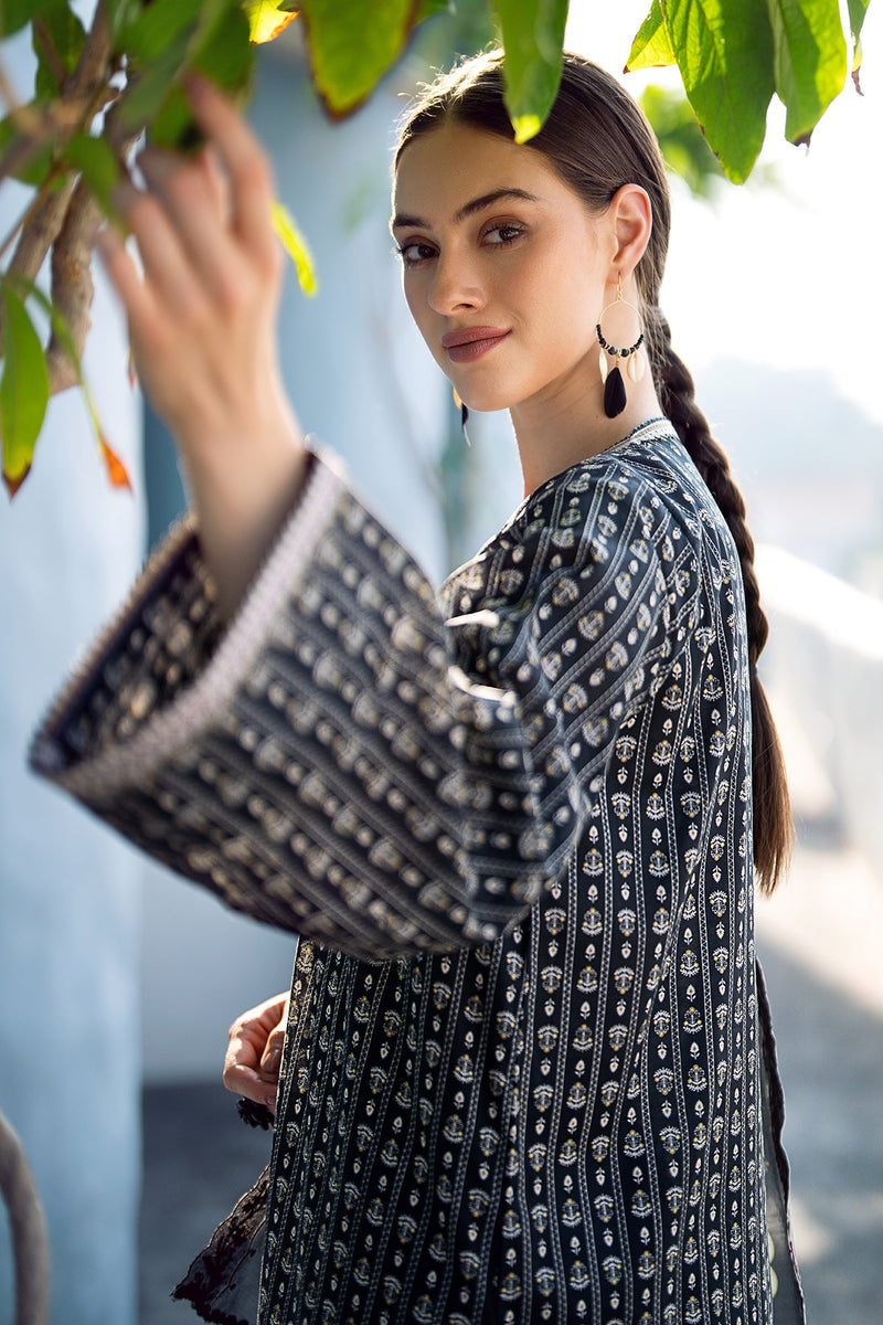 Baroque | Lawn Collection 24 | UF-556 - Waniyas