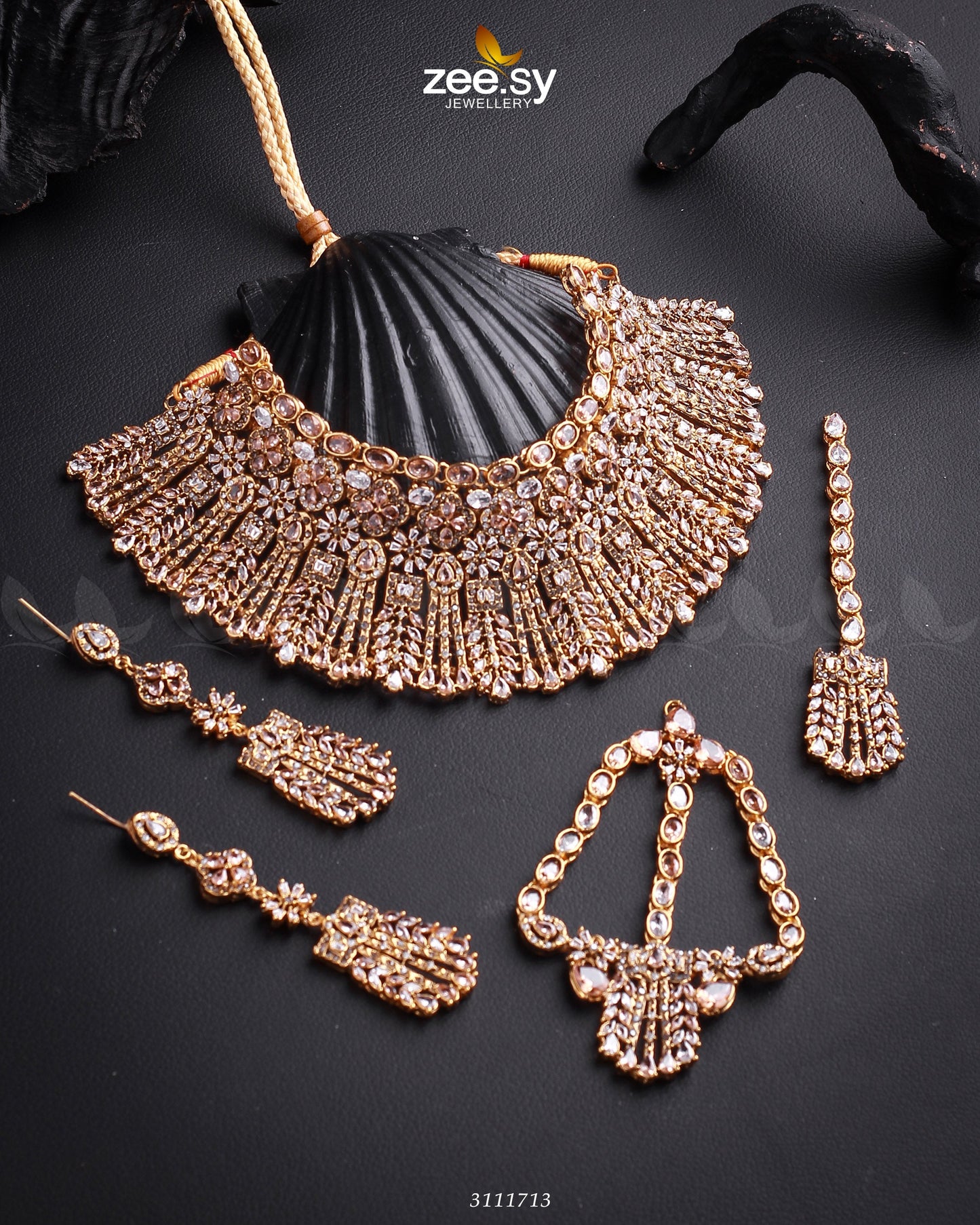 Momina Bridal Sets - Bridal Set