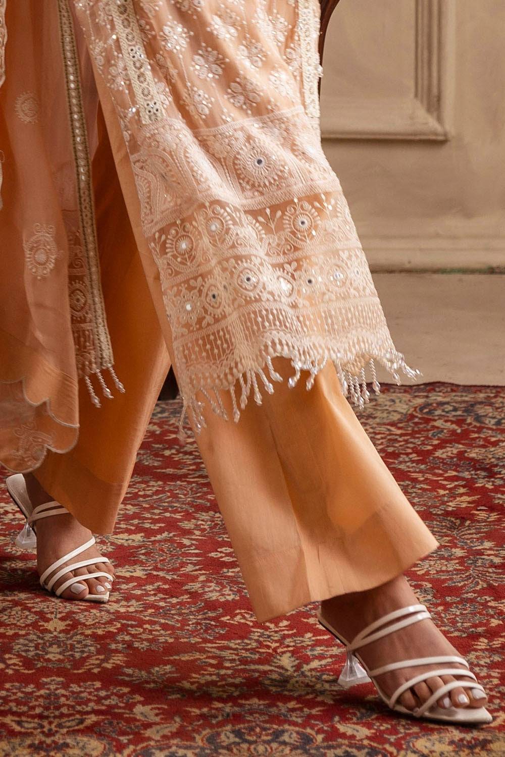 Gul Ahmed | Festive Eid 25 | LE-52024 by Maria Faisal - Registered Vendor of : Gul Ahmed - type : Ladies Clothes - 100% original wedding dresses