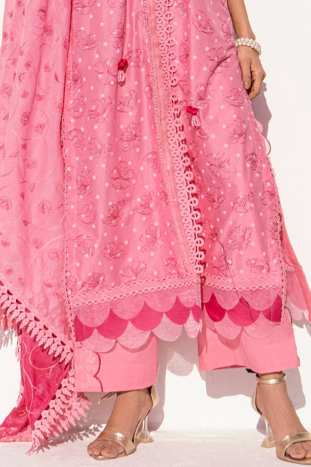 Gul Ahmed | Gul Nilofer 25 | DN-42051 by Maria Faisal - Registered Vendor of : Gul Ahmed - type : Ladies Clothes - 100% original wedding dresses