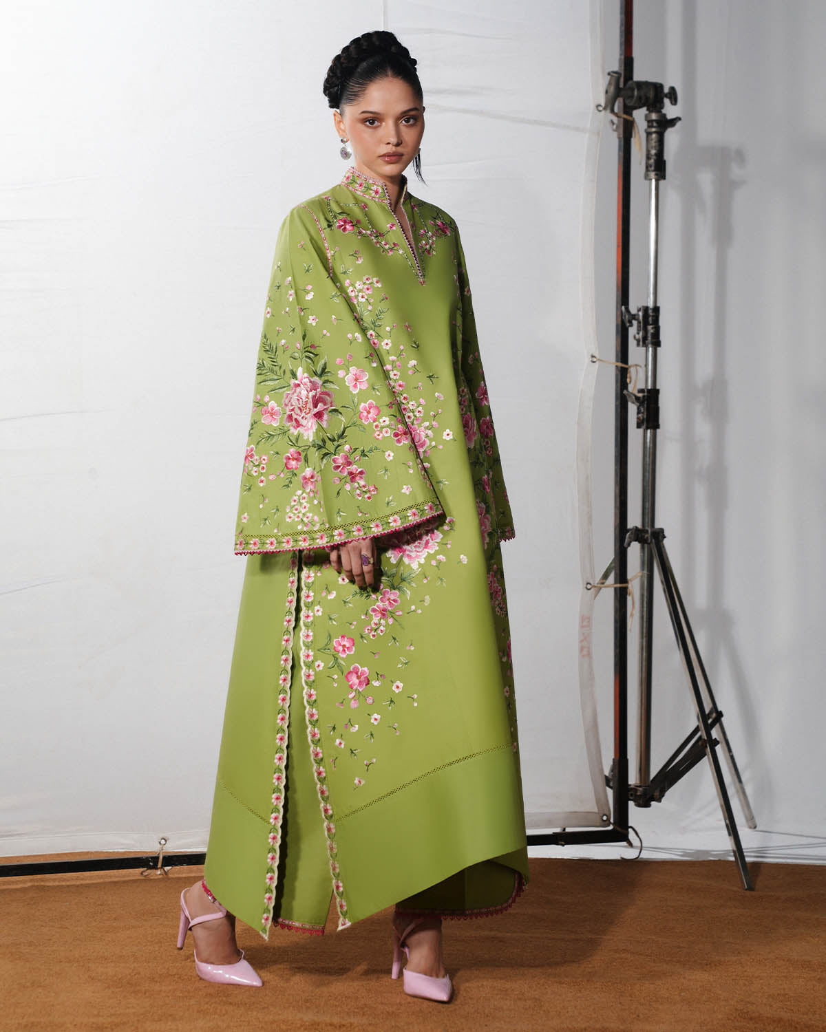 Jugnu Lahore | The Reserved View SS Edit | Chaman - Dress - available at Maria Faisal in UK and USA.