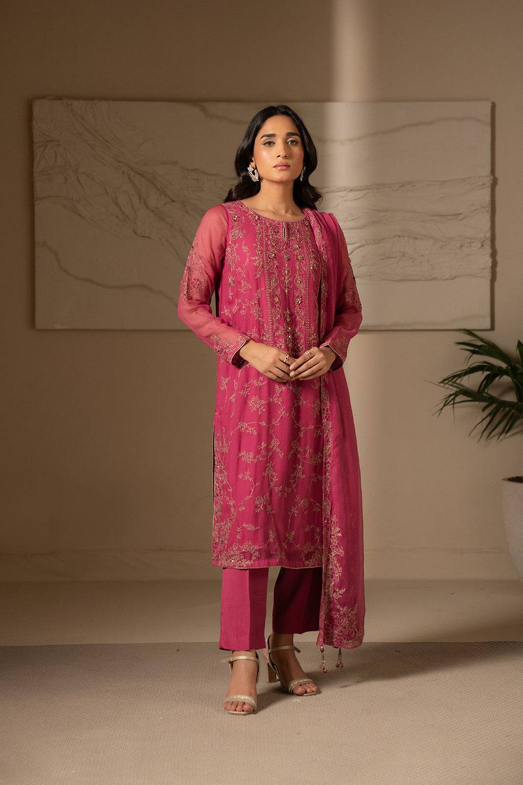 Chinyere | Formal Wedding Exclusive | (FW0007) by Maria Faisal - Registered Vendor of : Chinyere - type : Ladies Clothes - 100% original wedding dresses