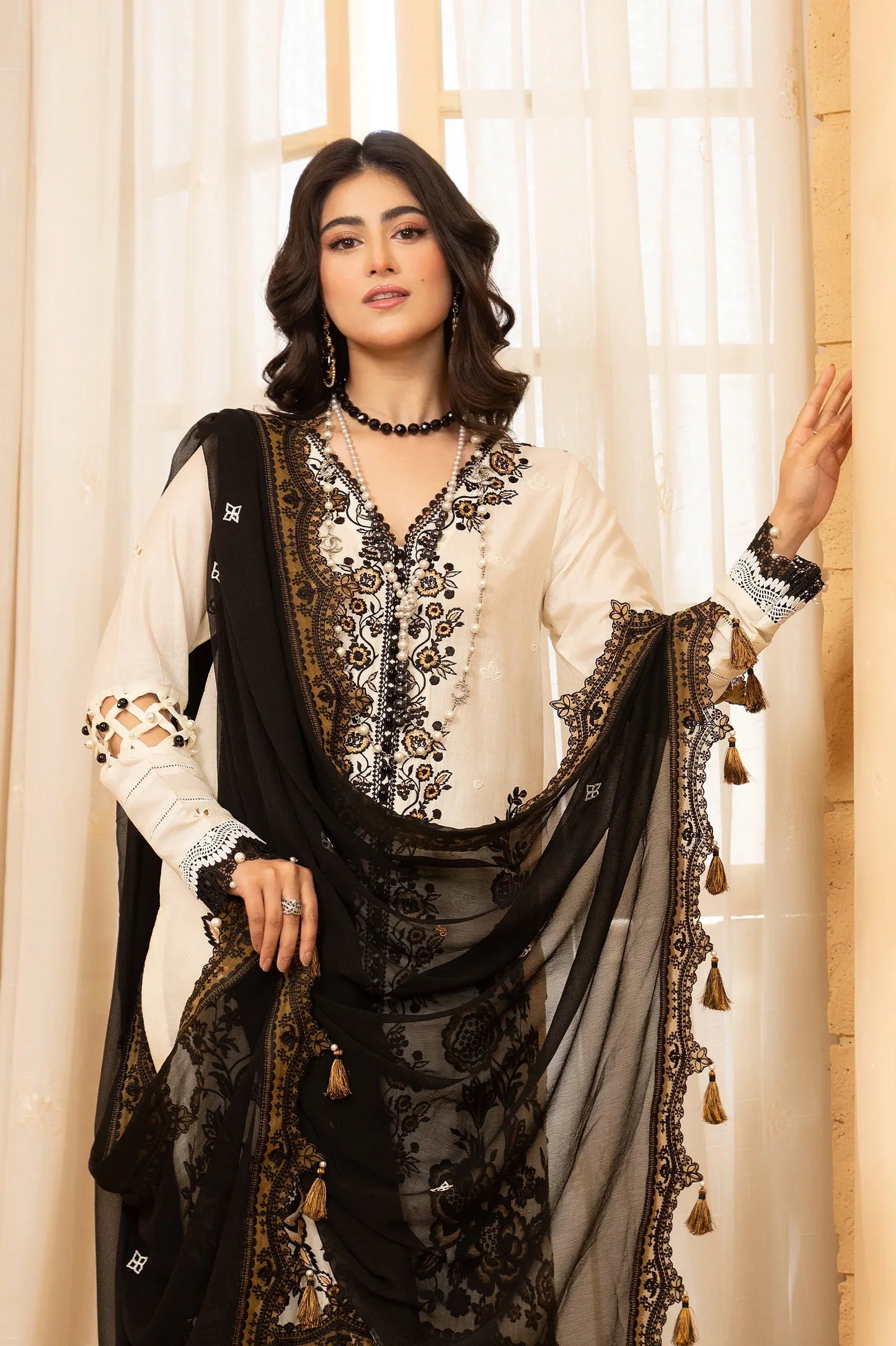 Hemstitch | Summer Luxury Lawn 24 | Prestige - Ladies Clothes - Maria Faisal