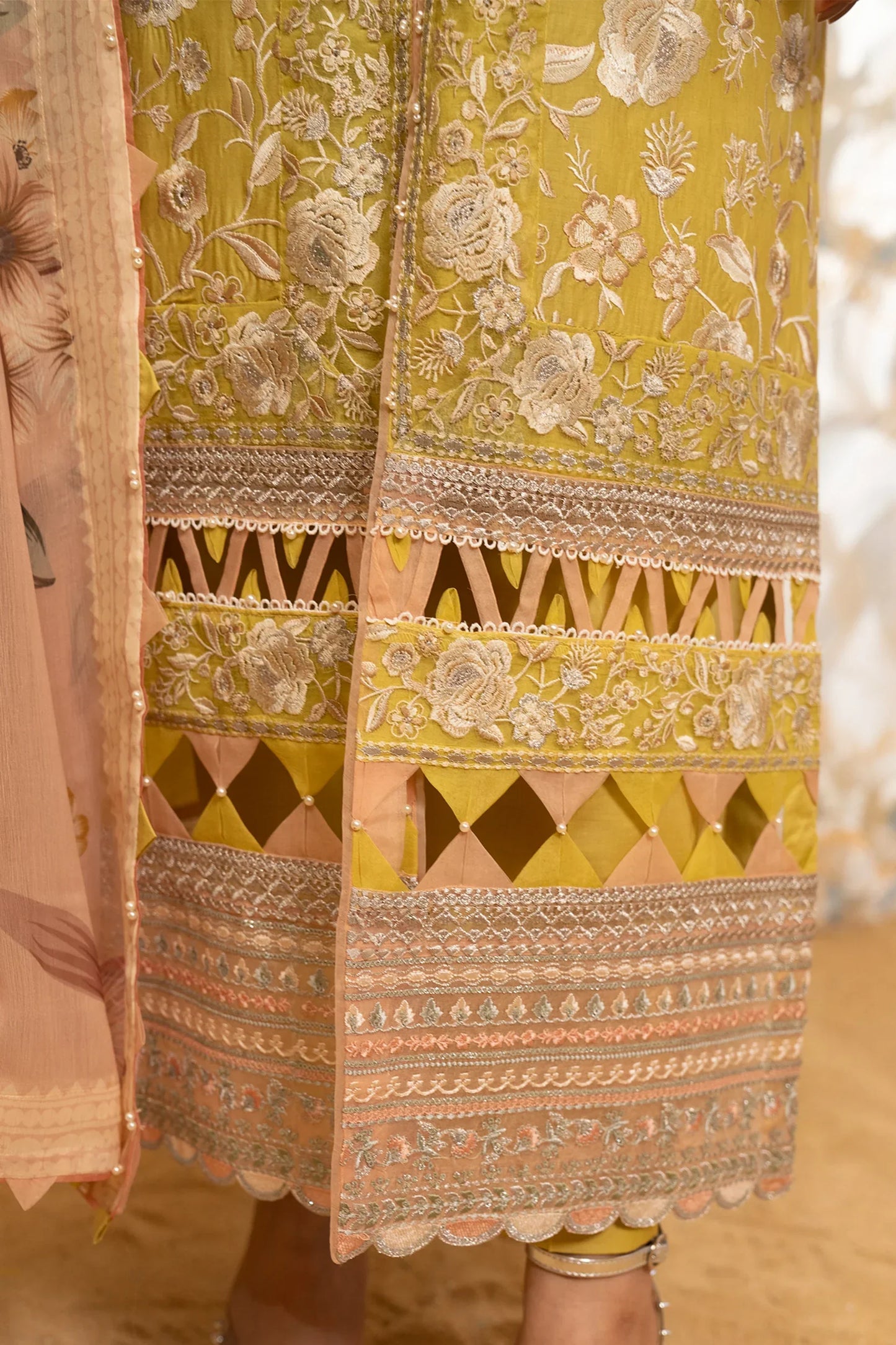 Hemstitch | Summer Luxury Lawn 24 | Lime - Ladies Clothes - Maria Faisal