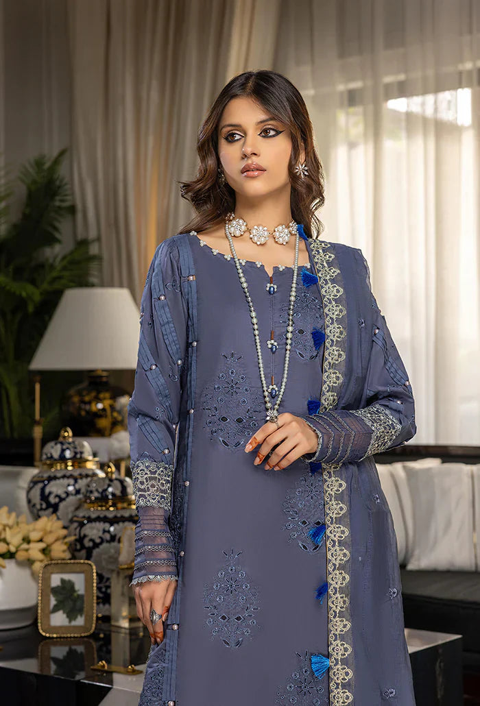 Humdum | Charlotte Chikankari Lawn | D02 - Ladies Clothes