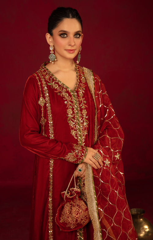 Maya | Raazi Velvet 24 | IMROZ - Ladies Clothes - Maria Faisal