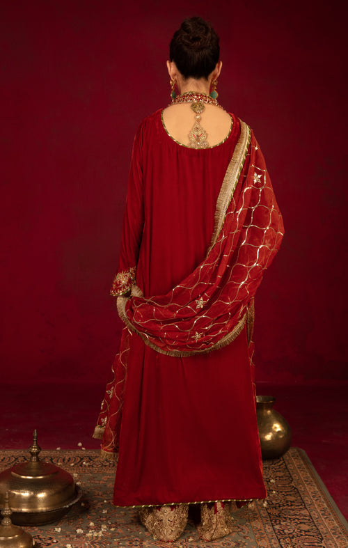 Maya | Raazi Velvet 24 | IMROZ - Ladies Clothes - Maria Faisal
