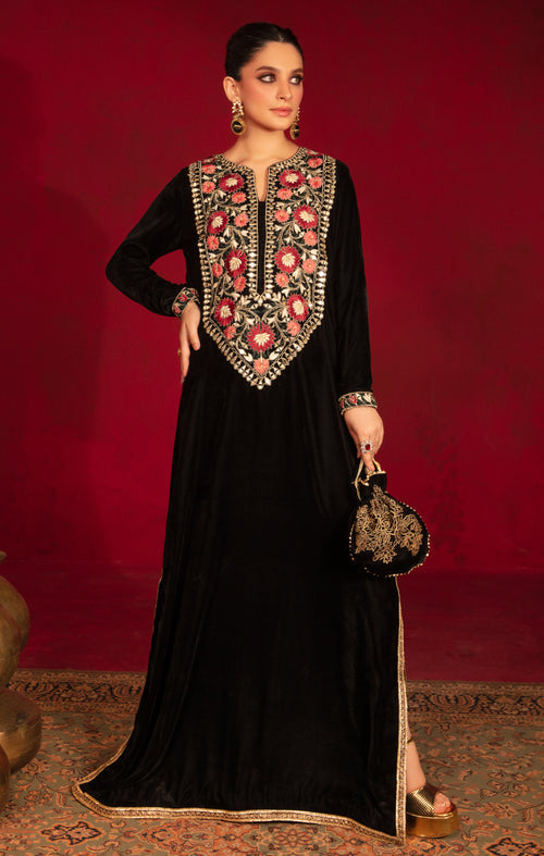 Maya | Raazi Velvet 24 | ZEEST - Ladies Clothes - Maria Faisal
