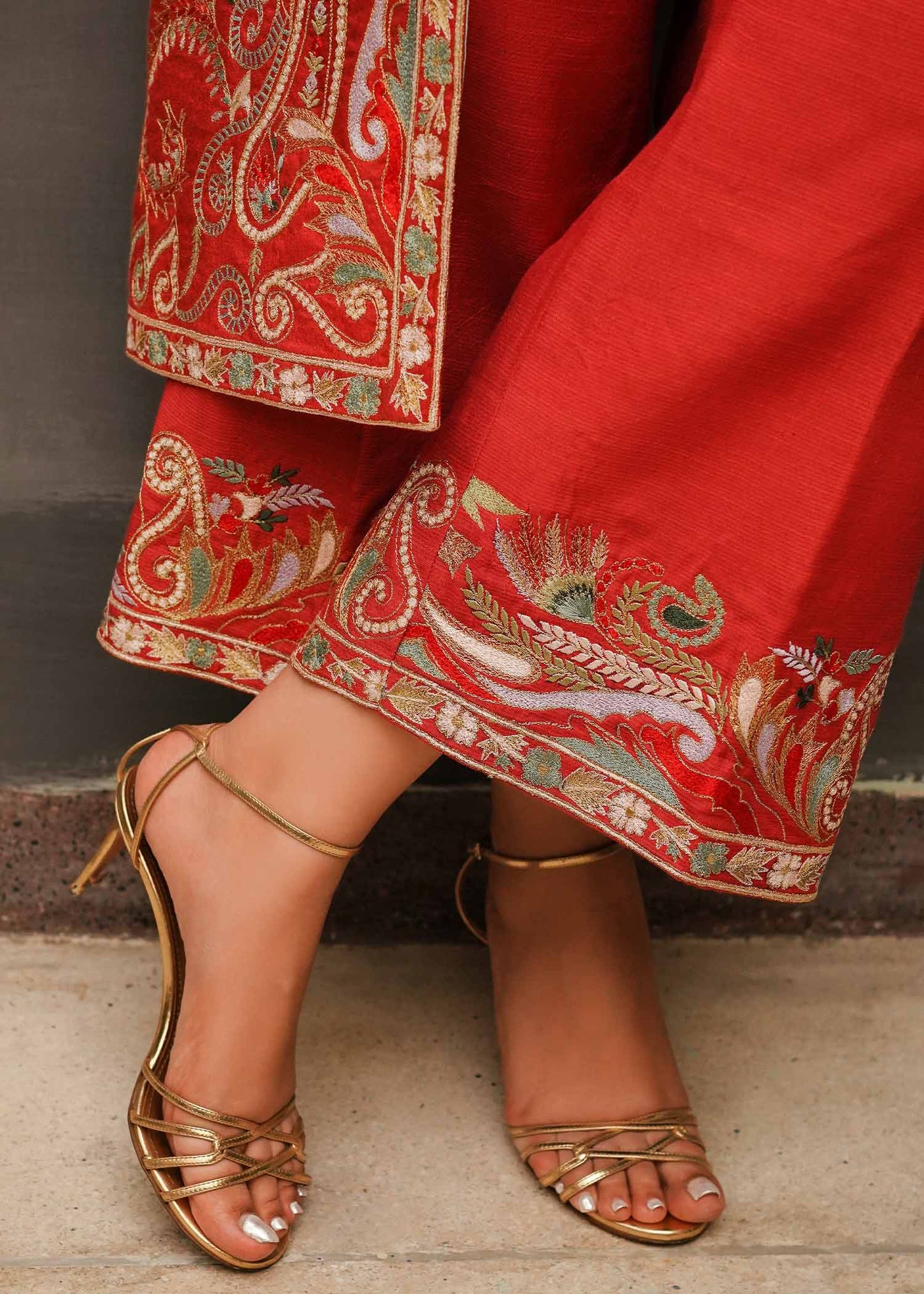 Mahgul | Eid Edit 2024 | Kashmiri Dreams - Ladies Clothes