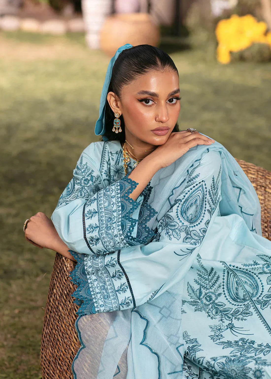 Mohagni | Muntazir Luxury Lawn 24 | CM-10 - Ladies Clothes