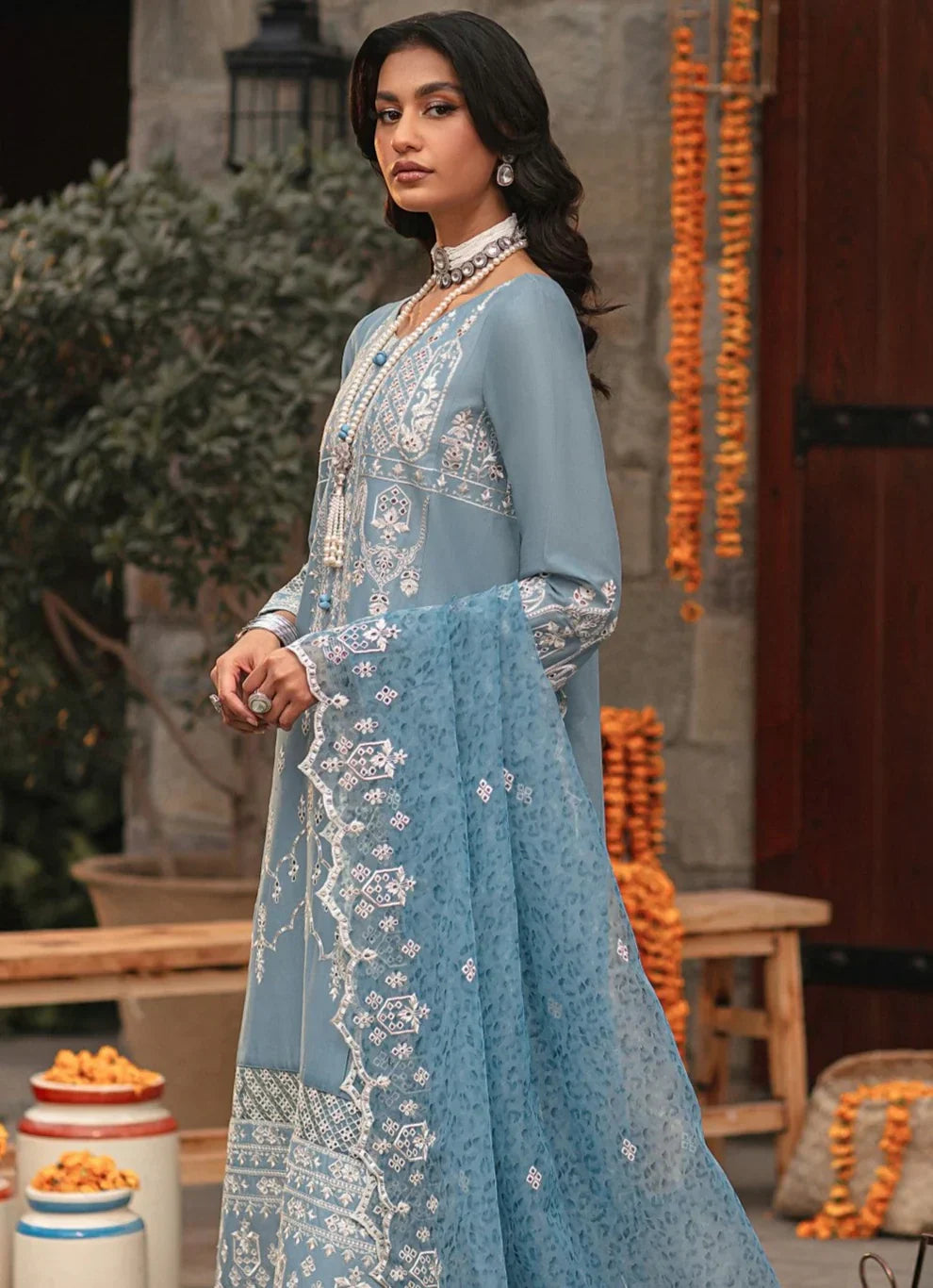 Mohagni | Muntazir Luxury Lawn 24 | CM-07 - Ladies Clothes