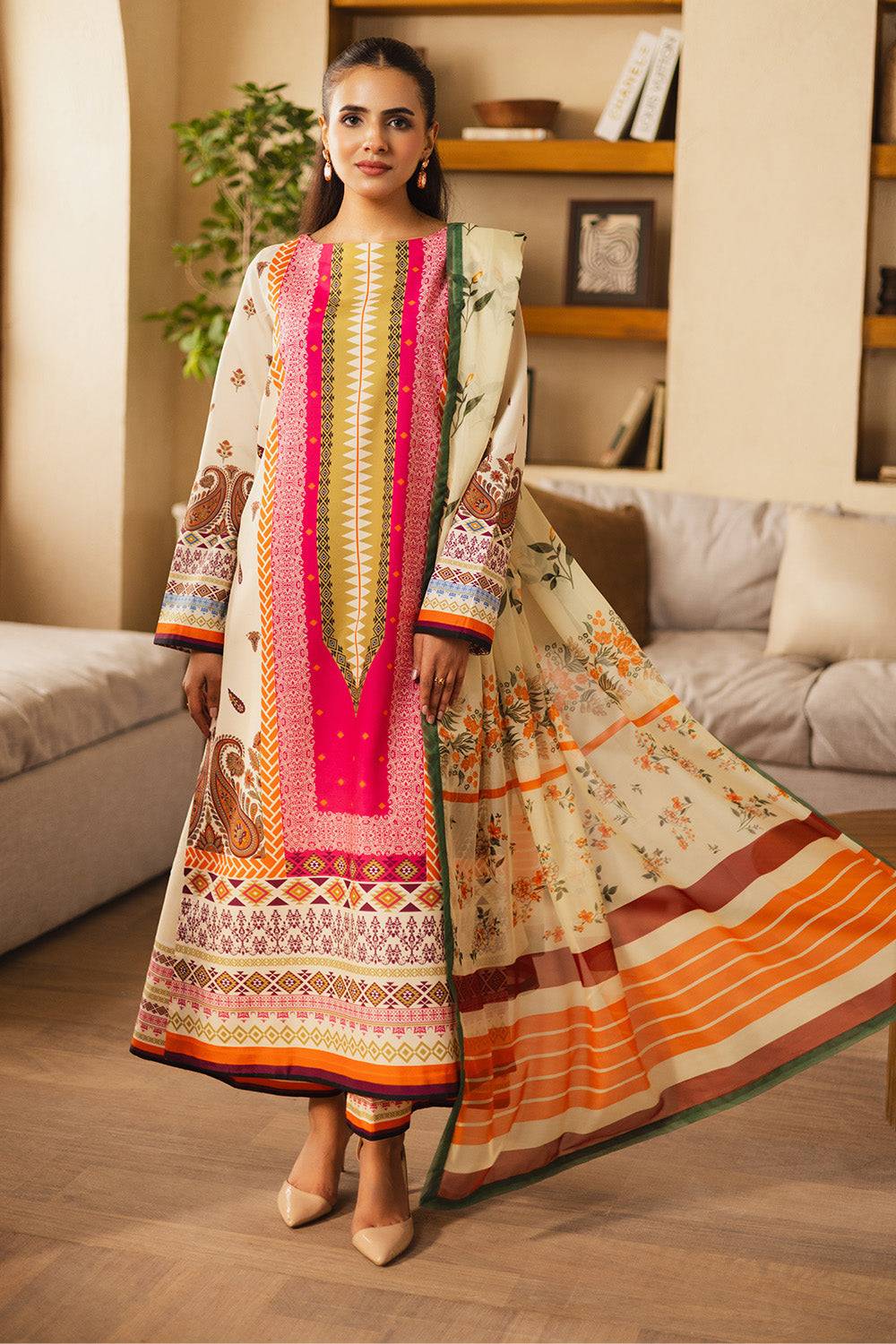 Maryum N Maria | Ceil 25 | CYRA by Maria Faisal - Registered Vendor of : Maryum N Maria - type : Ladies Clothes - 100% original wedding dresses