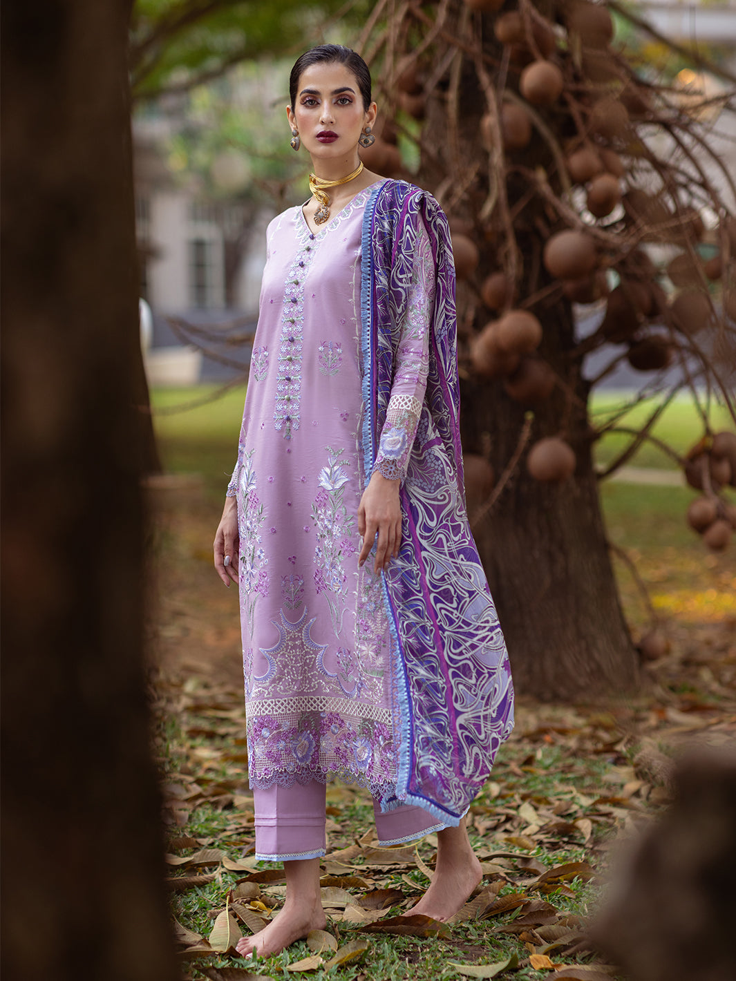 Roheenaz | Dahlia Embroidered Lawn 24 | Hyacinth - Ladies Clothes