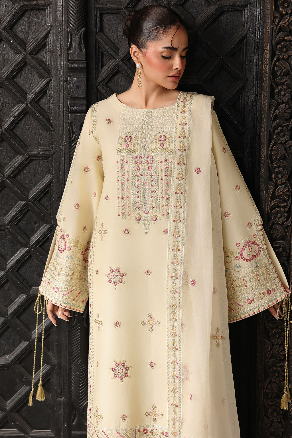 Afsanah | Rosa Essential | AL-305 - Luxury Dress - available at Maria Faisal in UK and USA.
