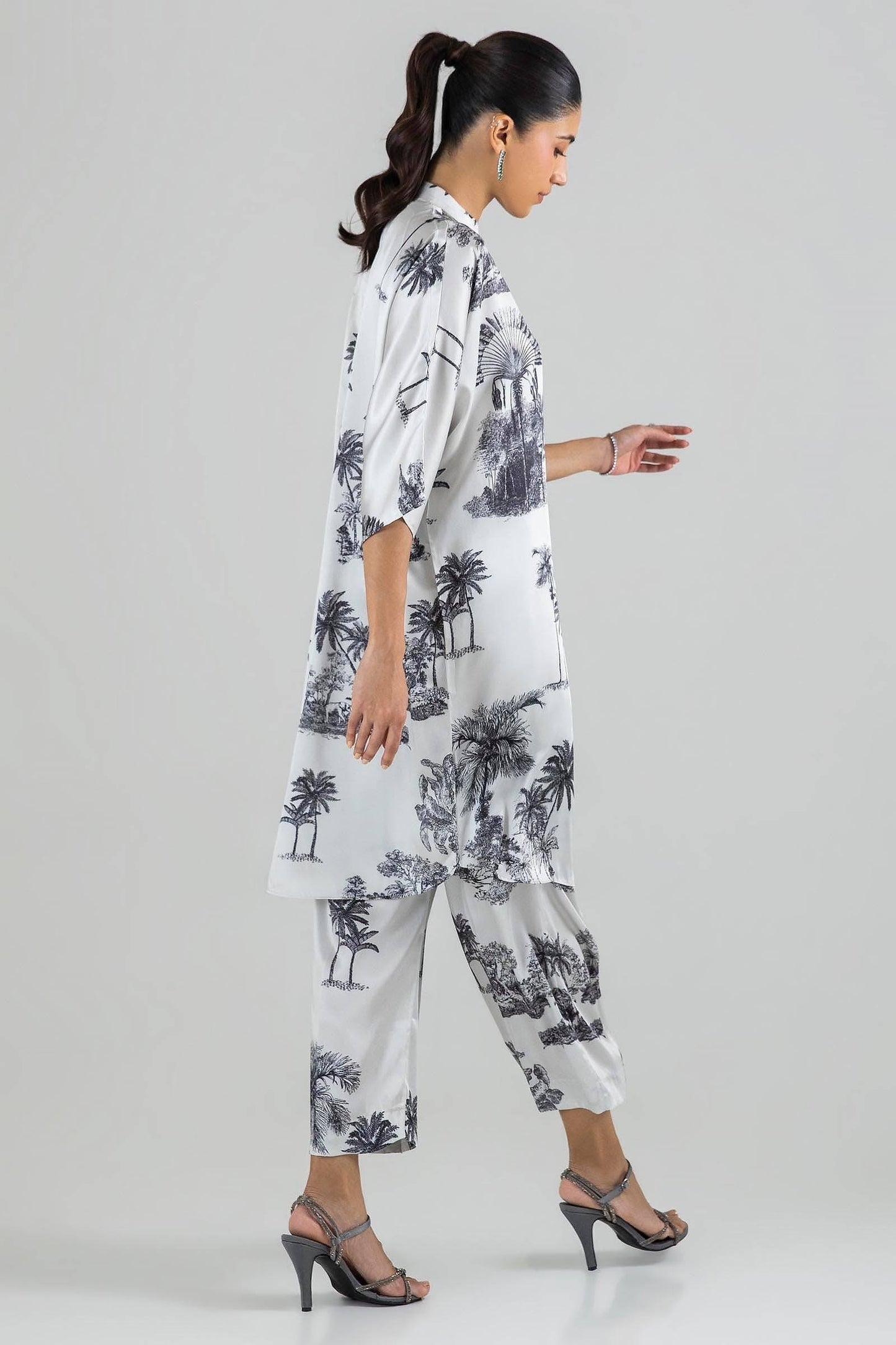 Sana Safinaz | Silk Tunics | SS24STP142P2T by Maria Faisal - Registered Vendor of : Sana Safinaz - type : Ladies Clothes - 100% original wedding dresses