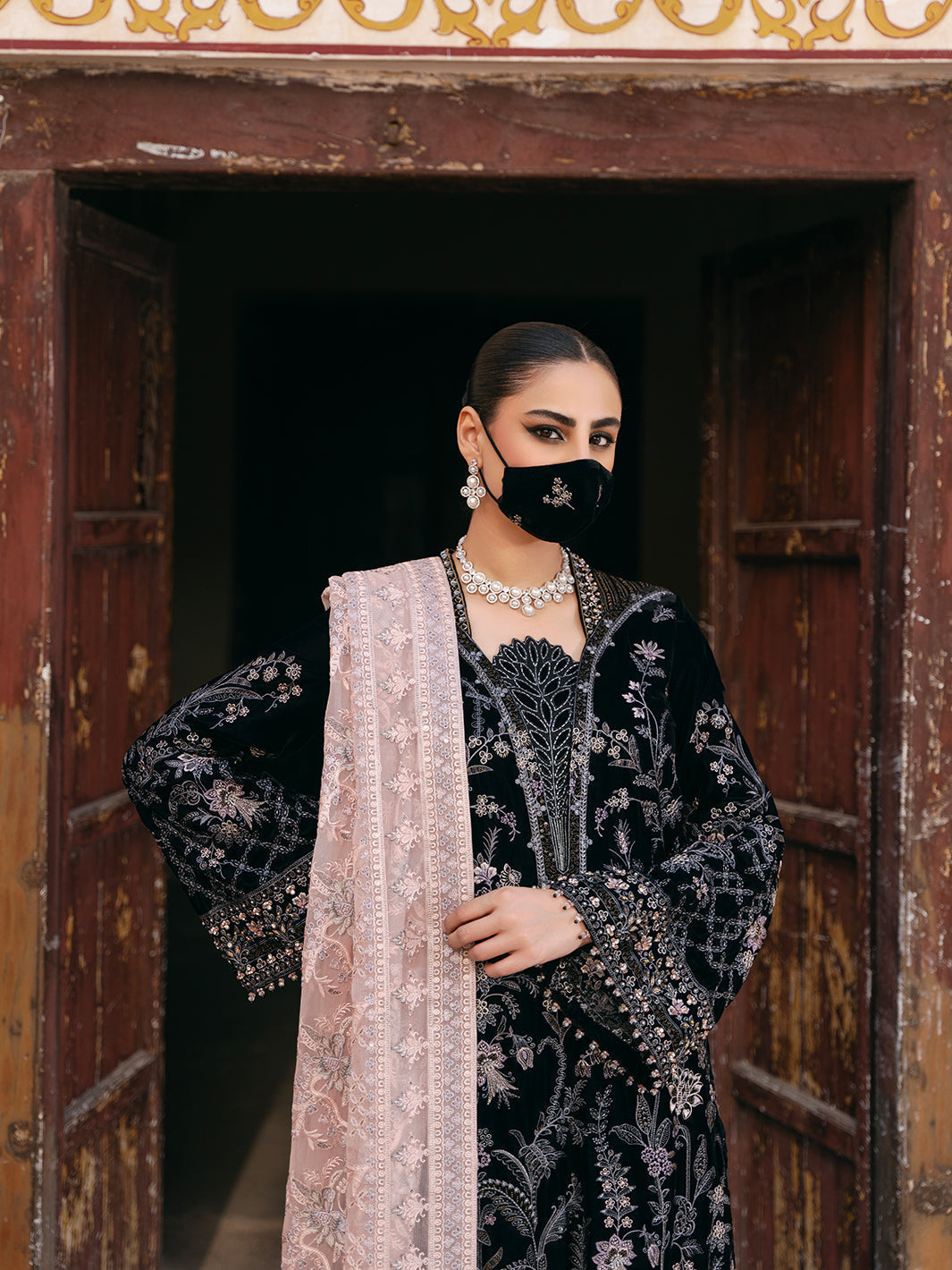 Flossie | Siara Velvet Formals | V-103 - A - Ladies Clothes - Maria Faisal