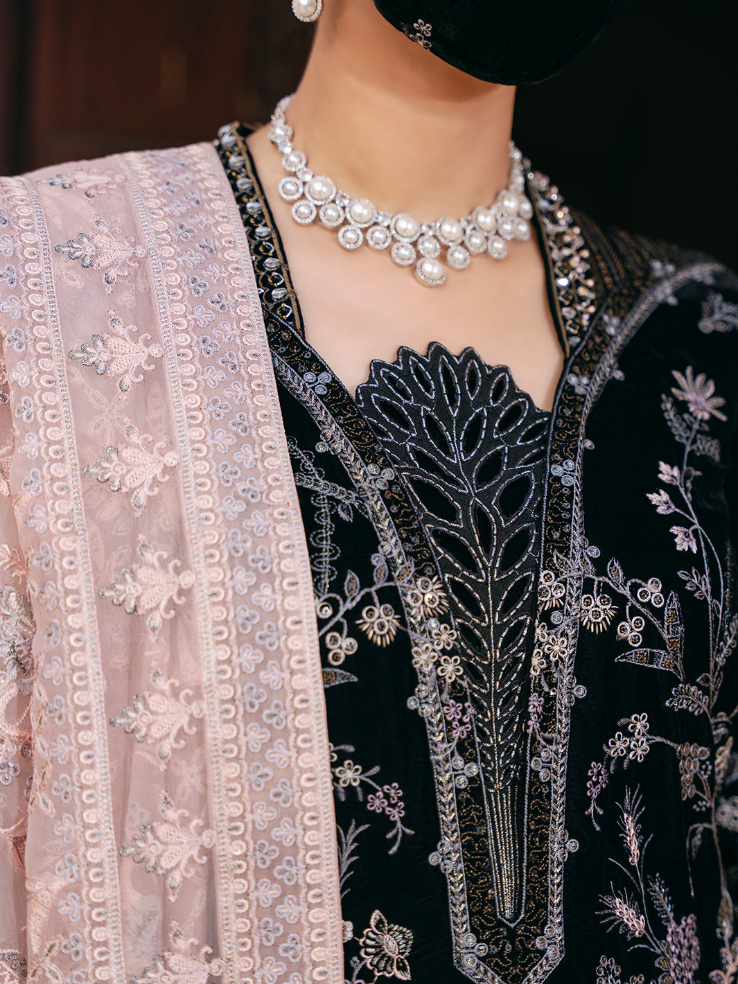 Flossie | Siara Velvet Formals | V-103 - A - Ladies Clothes - Maria Faisal