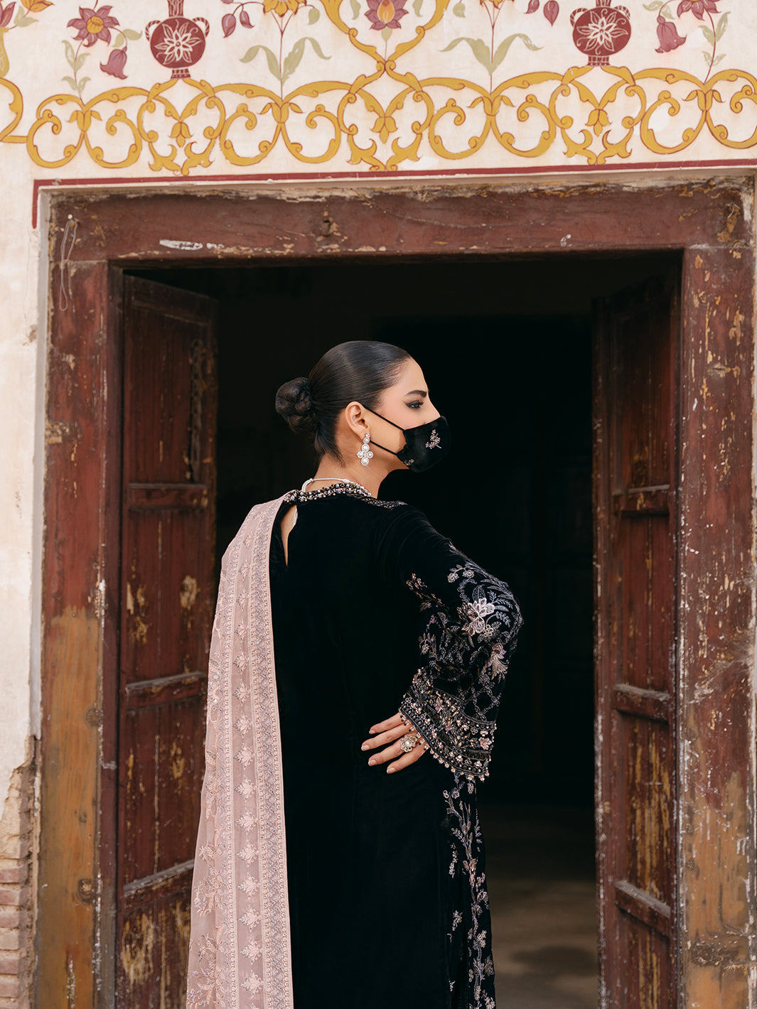 Flossie | Siara Velvet Formals | V-103 - A - Ladies Clothes - Maria Faisal