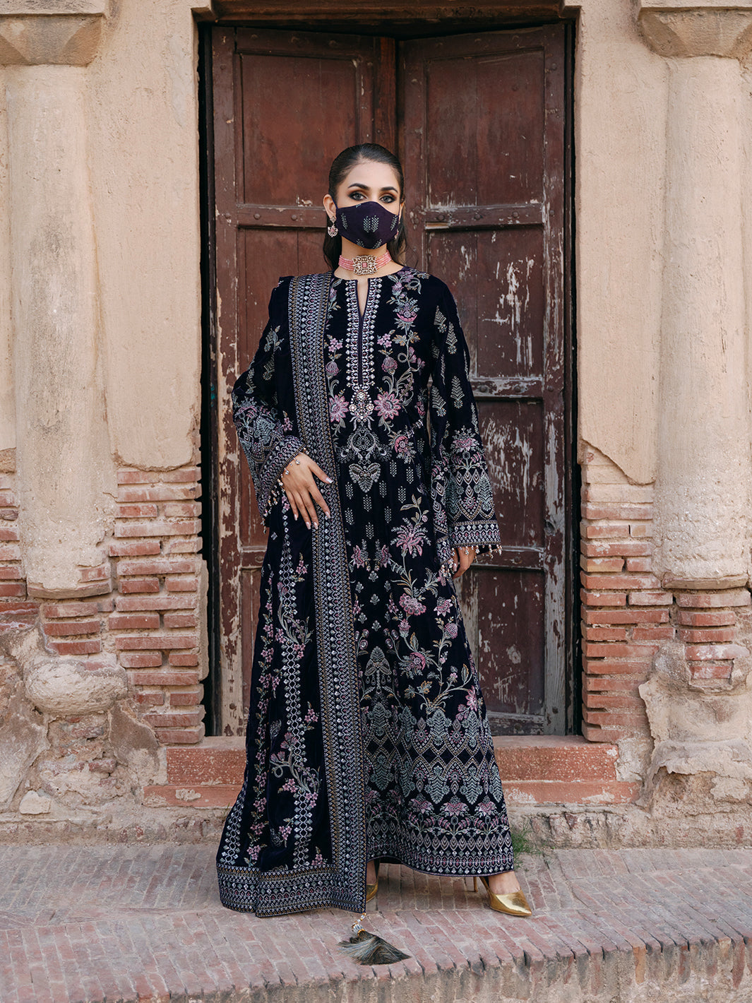 Flossie | Siara Velvet Formals | V-104 - A - Ladies Clothes - Maria Faisal