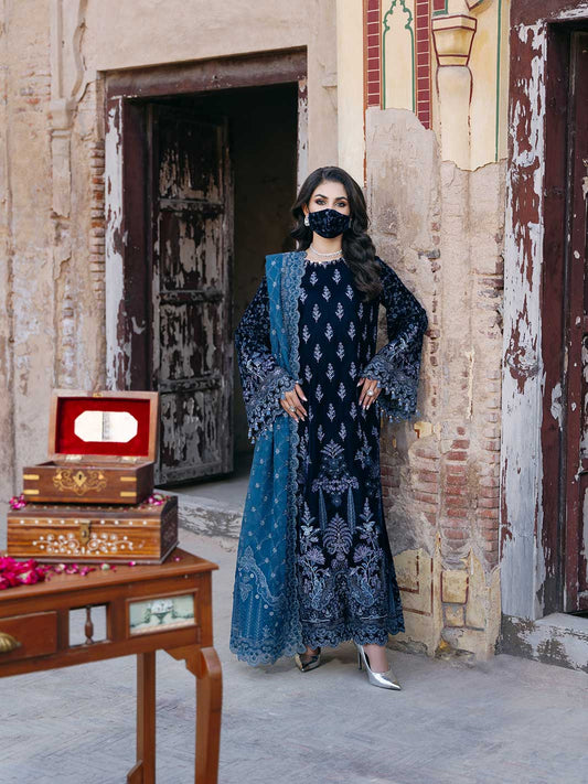 Flossie | Siara Velvet Formals | V-105 - A - Ladies Clothes - Maria Faisal