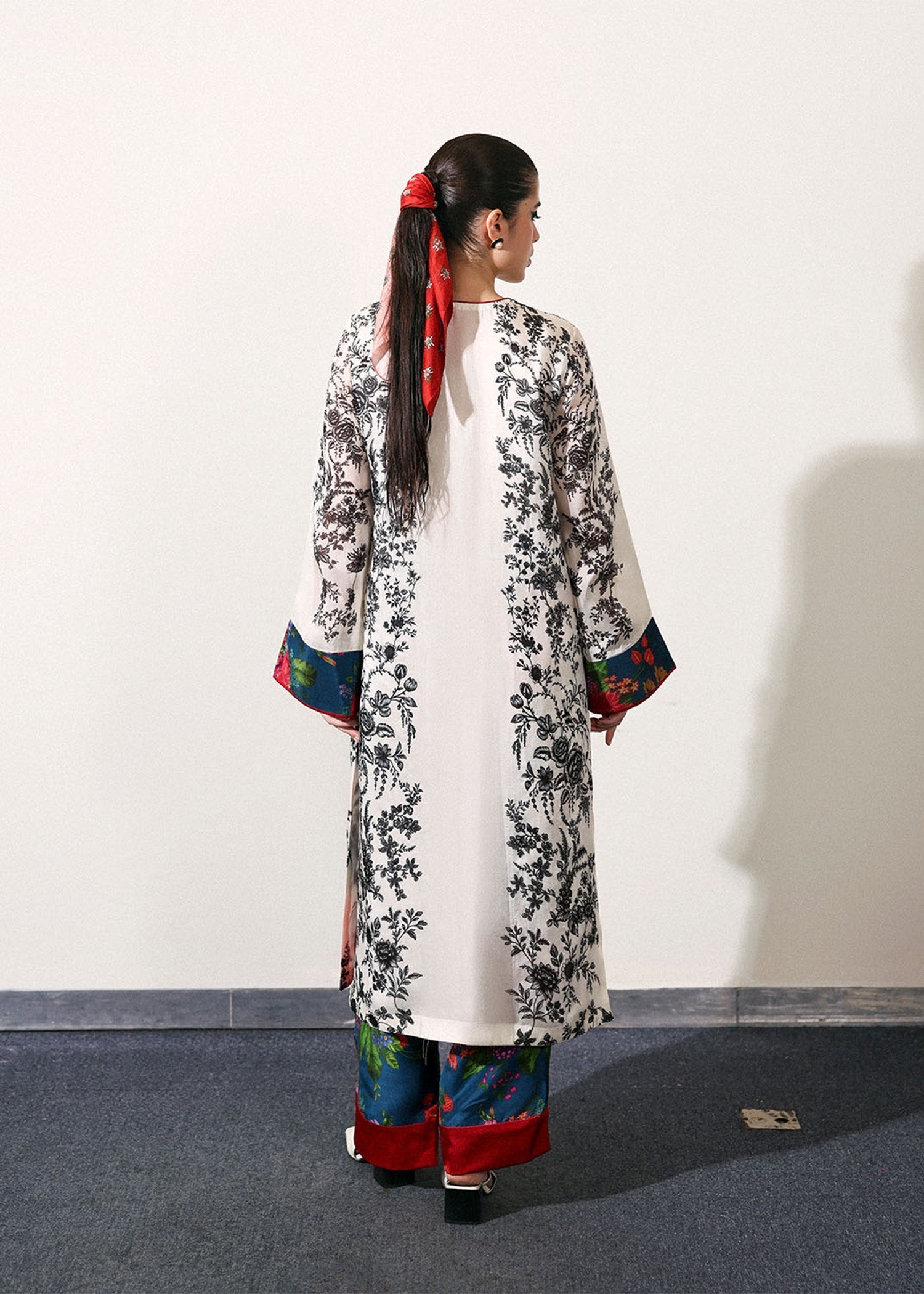 Hussain Rehar | Pay Day | Ivraie - Ladies Clothes - Maria Faisal