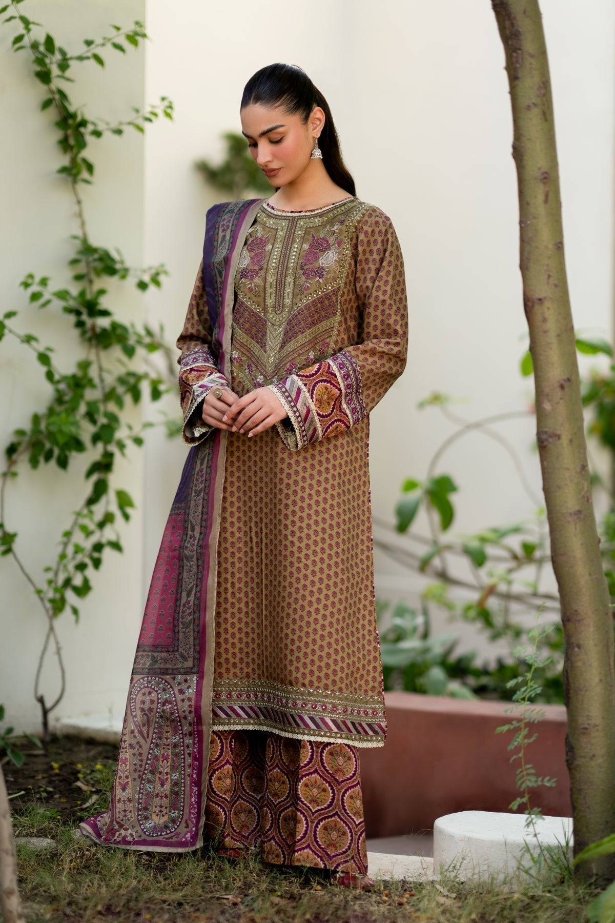 Xenia Formals | Autumn Refresh | IREEN - is Thistle Green dress from Xenia Formals - Ladies Clothes - Maria Faisal