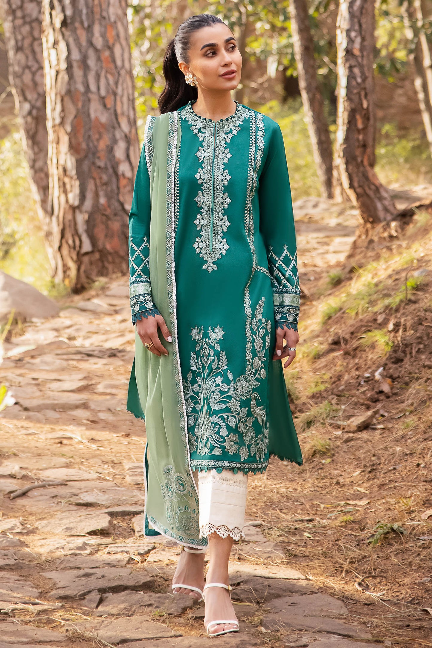 Zaha | Lawn 24 | VEJAH (ZL24-11 B) - Ladies Clothes - Maria Faisal