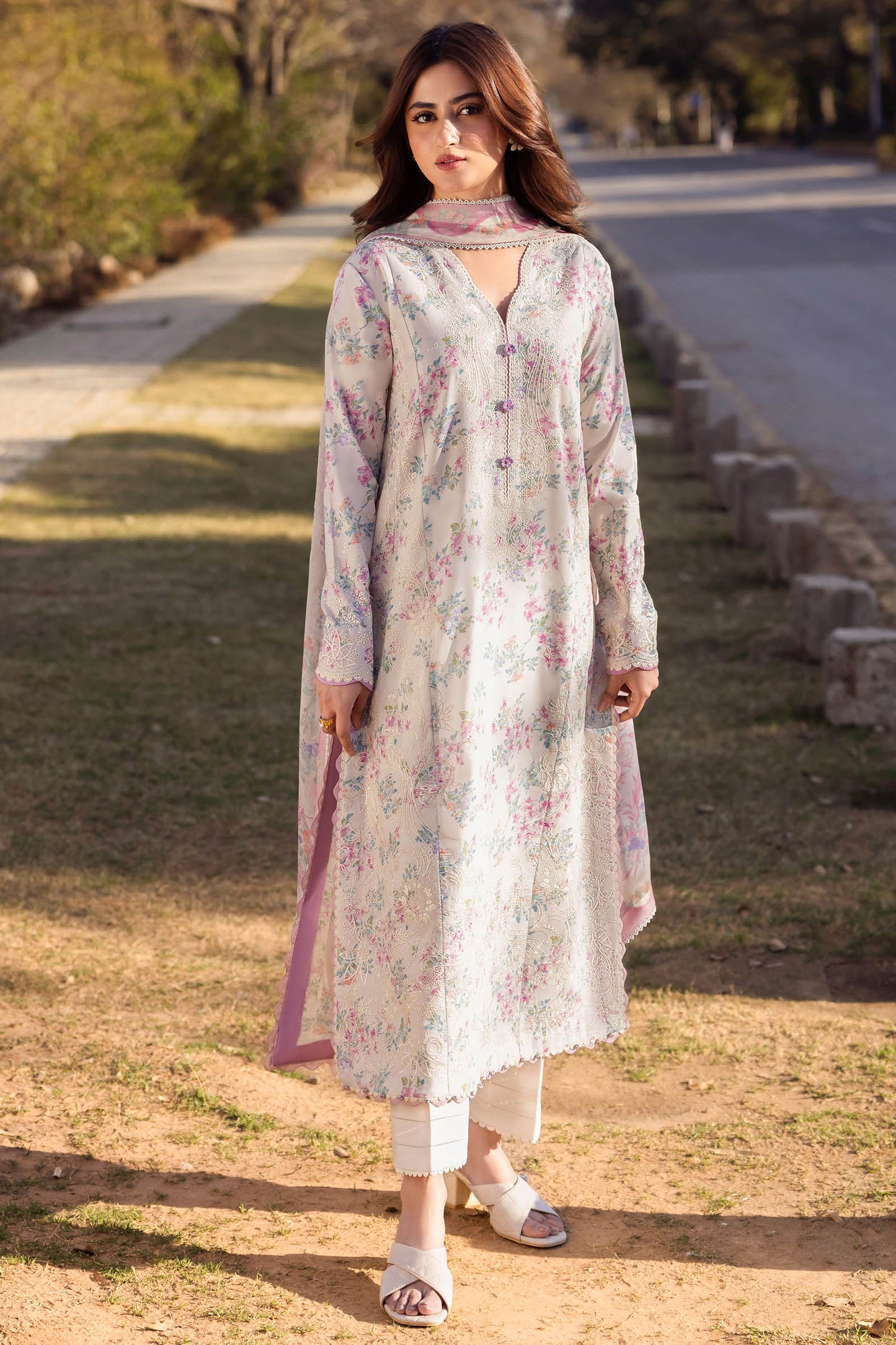 Zaha | Lawn 24 | AYSEL (ZL24-03 A) - Ladies Clothes