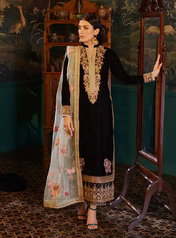 Zainab Chottani | Luxury Velvet Collection 23 | Andleep