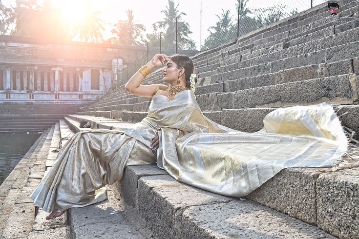 Trendy Pakistani Sarees | Authentic Styles & Styling Tips - Maria Faisal