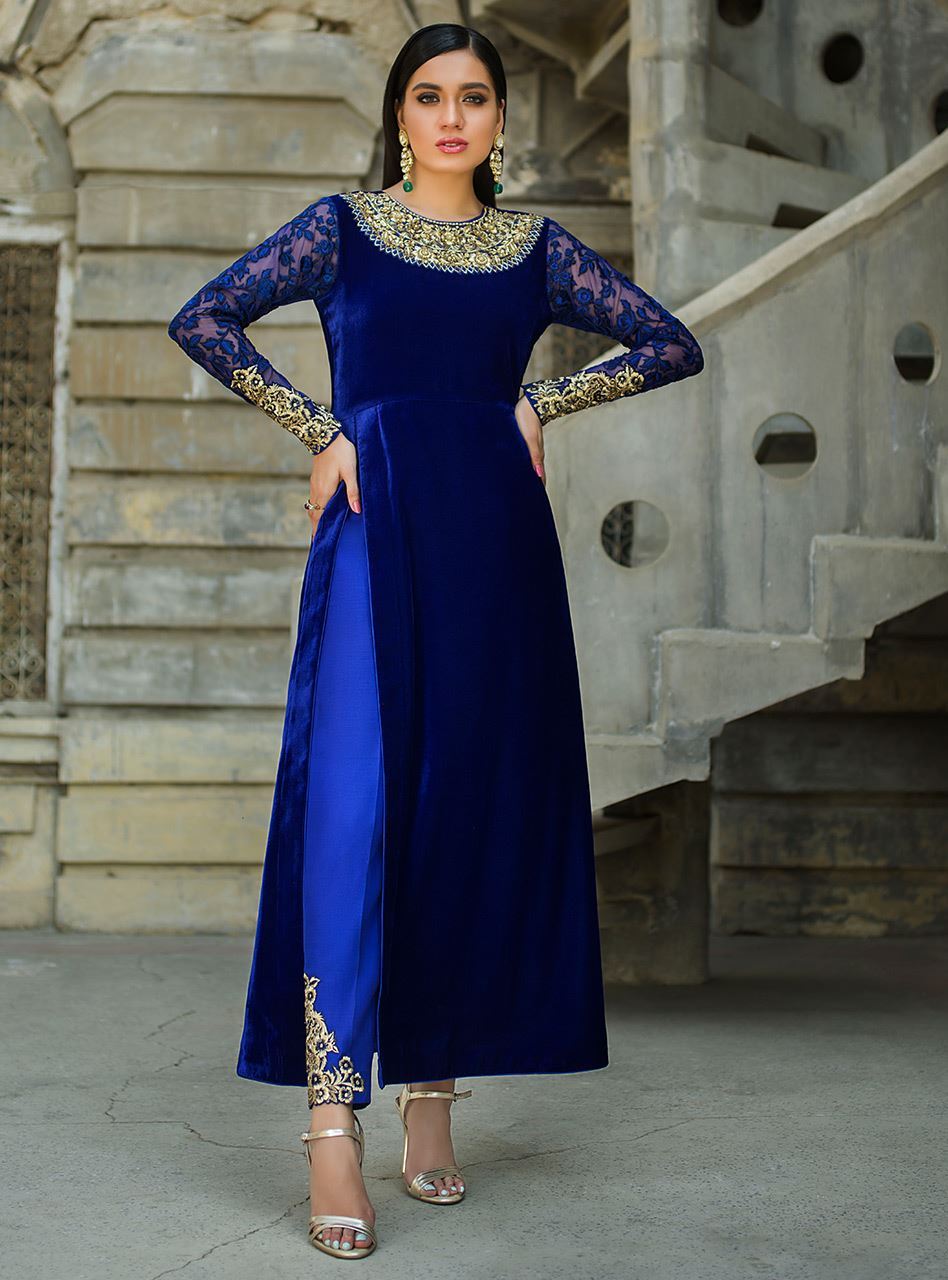 Zainab Chottani | Semi Formals | VIVA LA COBALT