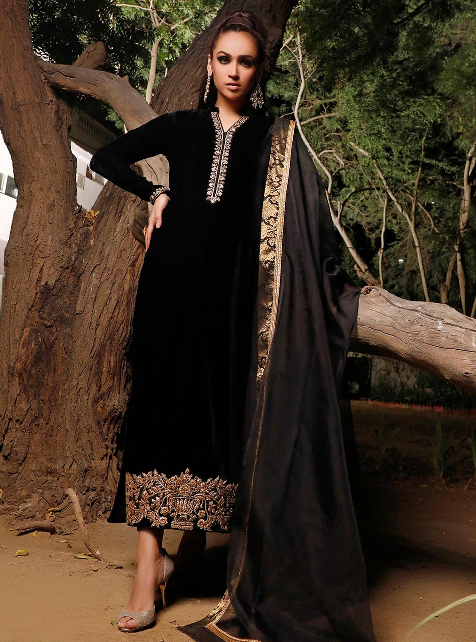 Zainab Chottani | Semi Formals | MYSTERIOUS SHADOW - Ladies Clothes - Maria Faisal