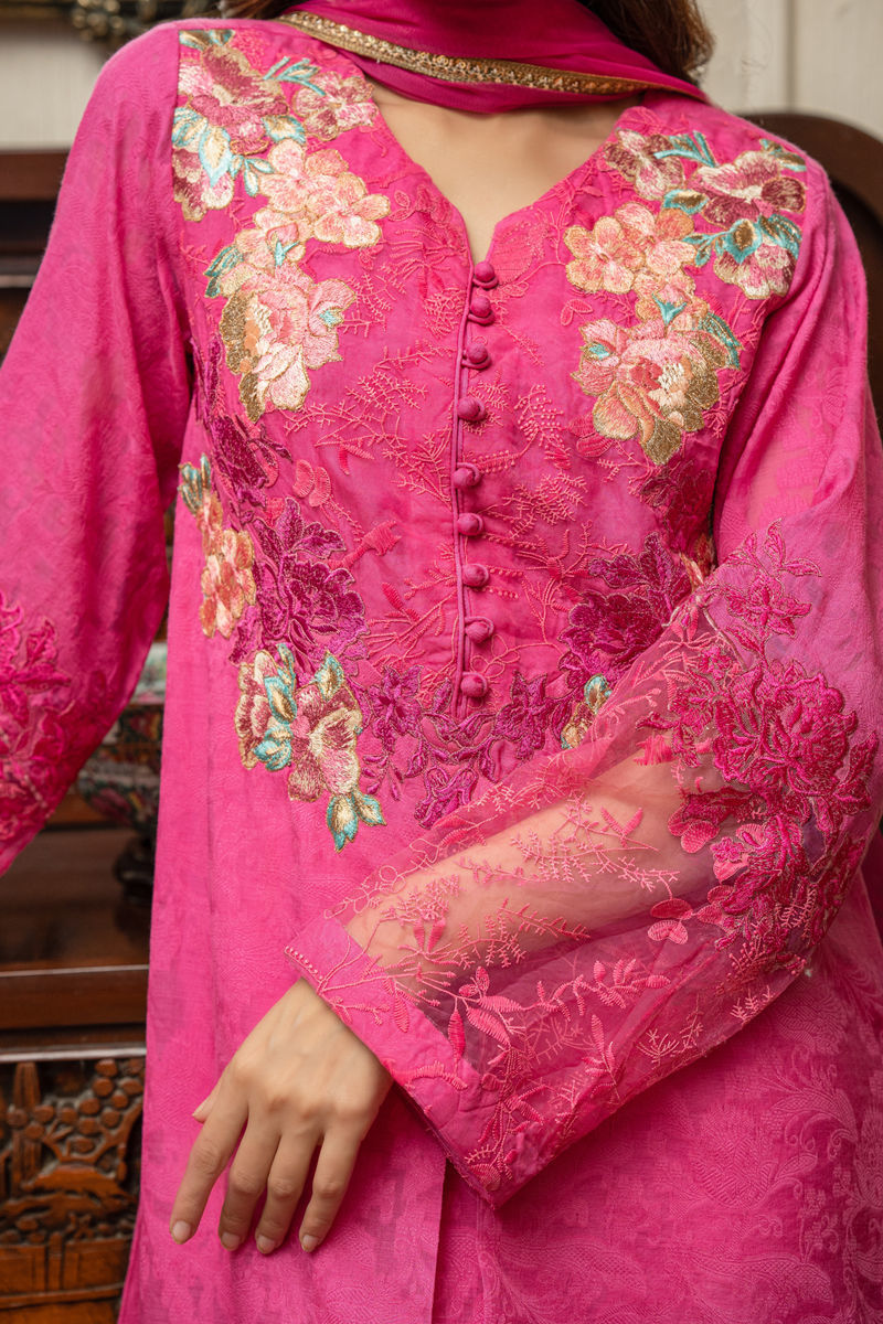 Shamaeel Ansari | Essentials 25 | TL-03