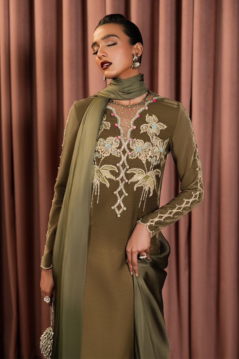 Haute Form | Rose Winter Plush | Honey Glow - Ladies Clothes - Maria Faisal