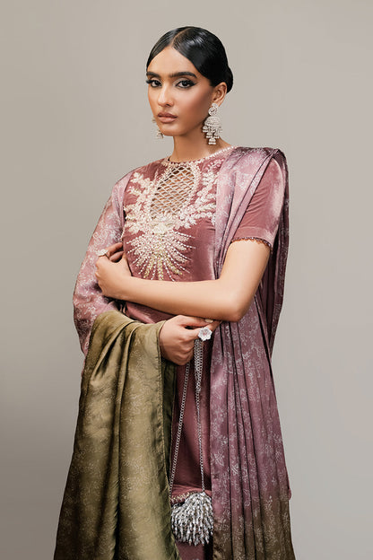 Haute Form | Rose Winter Plush | Seductress - Ladies Clothes - Maria Faisal