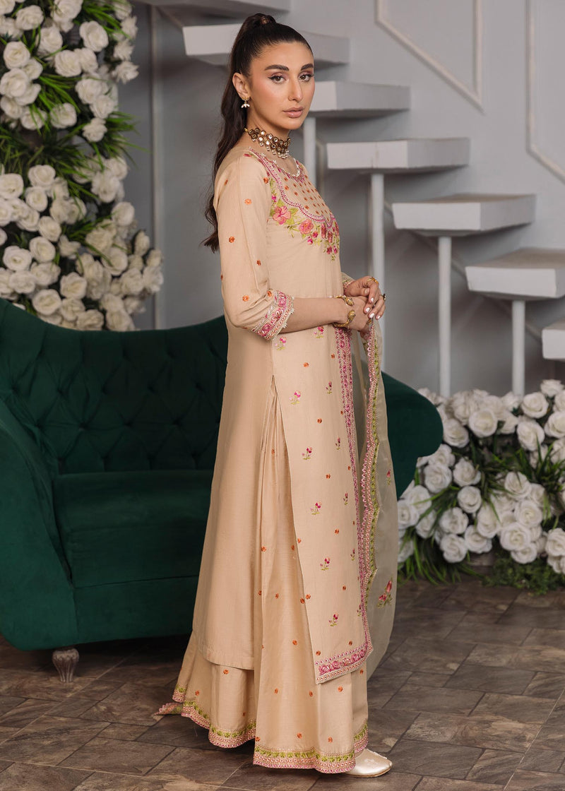 Daud Abbas | Formals Collection | Naimal - Waniyas