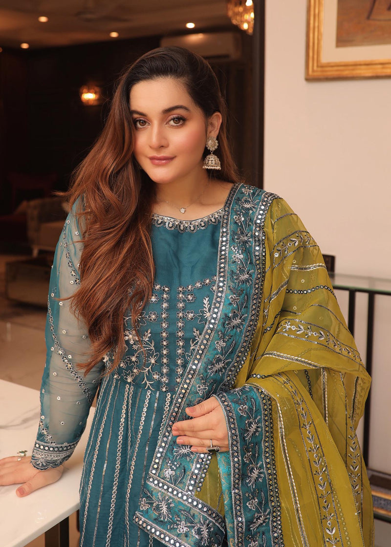 Daud Abbas | Formals Collection | Naghma - Waniyas