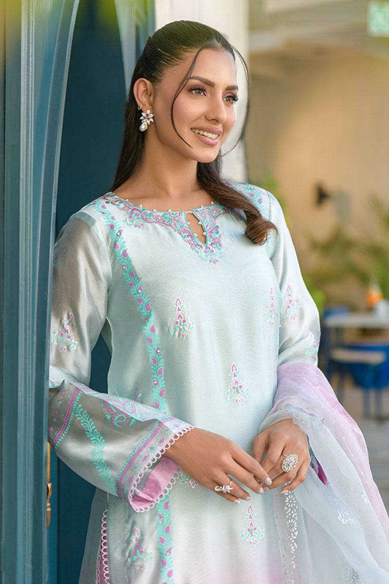 Fatima Khan | La Fleur Eid Edit | Violetta by Maria Faisal - Registered Vendor of : Fatima Khan - type : Ladies Clothes - 100% original wedding dresses