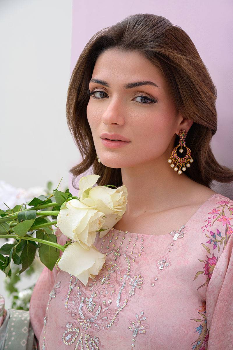 Fatima Khan | Eid Digital Silk Prints | Petaluxe by Maria Faisal - Registered Vendor of : Fatima Khan - type : Ladies Clothes - 100% original wedding dresses