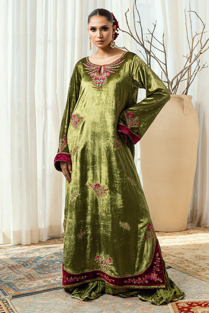 Fatima Khan | Warm Whisper Velvet 25 | Jade Whisper - Formal Dress - available at Maria Faisal in UK and USA.
