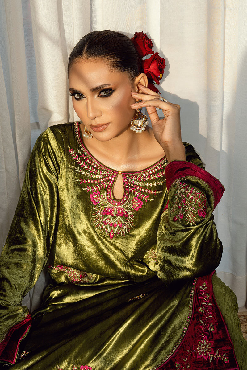 Fatima Khan | Warm Whisper Velvet 25 | Jade Whisper - Formal Dress - available at Maria Faisal in UK and USA.