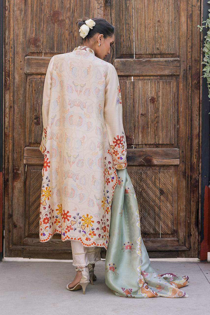 Deepak Perwani | Eid Edit 25 | KUD02 by Maria Faisal - Registered Vendor of : Deepak Perwani - type : Ladies Clothes - 100% original wedding dresses