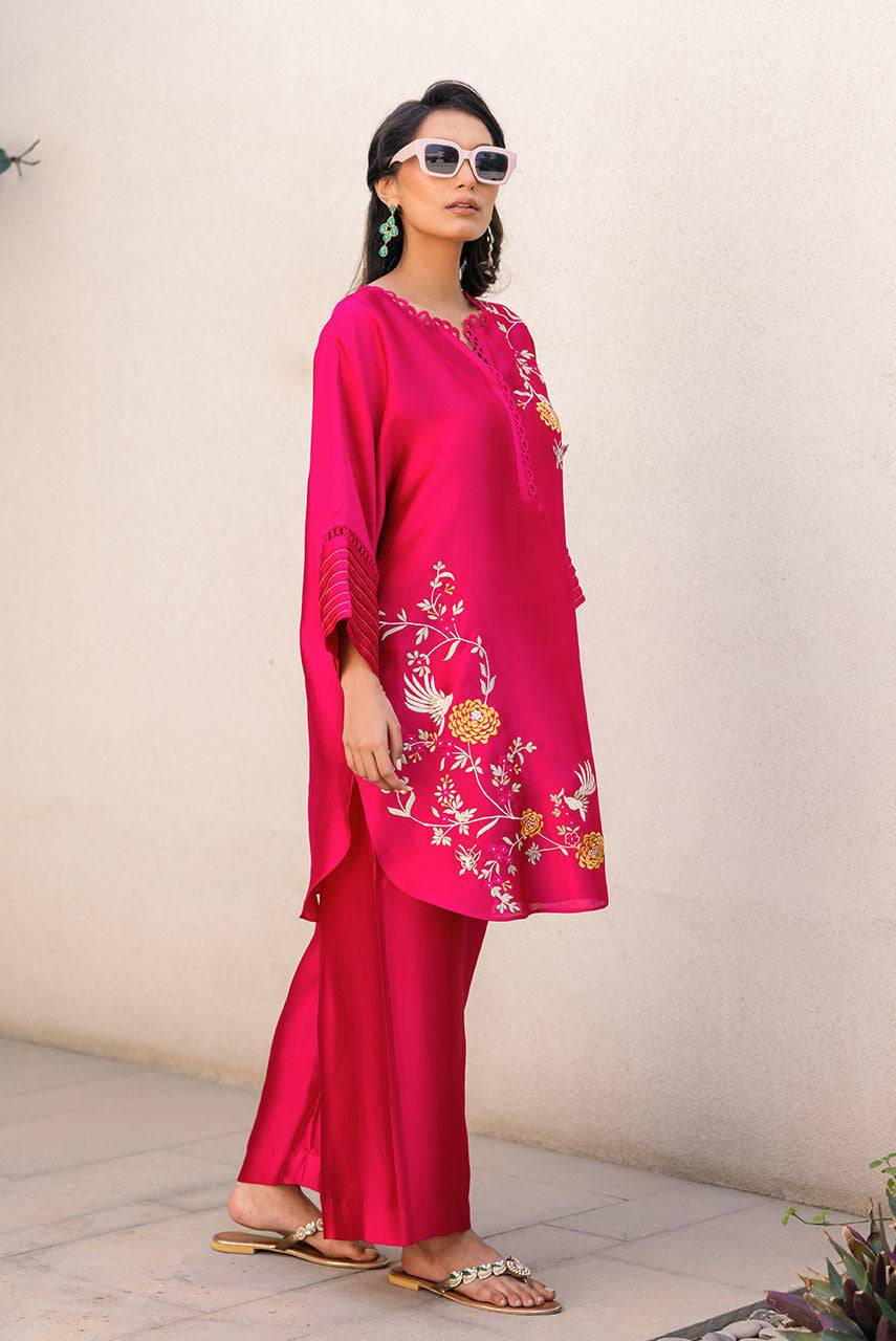 Deepak Perwani | Eid Edit 25 | Kut319 by Maria Faisal - Registered Vendor of : Deepak Perwani - type : Ladies Clothes - 100% original wedding dresses